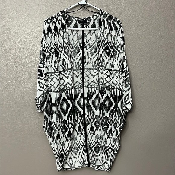 Cotton On Black White Oversized Kimono Top Small Beach Pool coverup - Picture 2 of 13